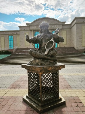 Актобе — крупнейший город на западе Казахстана, административный це...