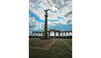 Актобе — крупнейший город на западе Казахстана, административный це...